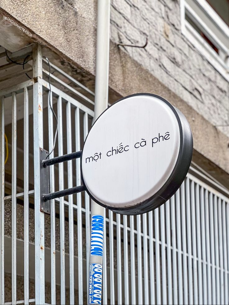 Giá hộp đèn nhôm