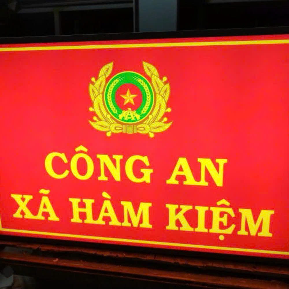 Hộp đèn nhôm
